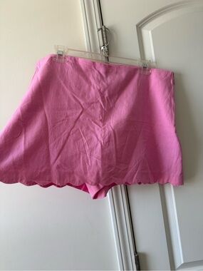 Pink Scallop Hem Women's Skort